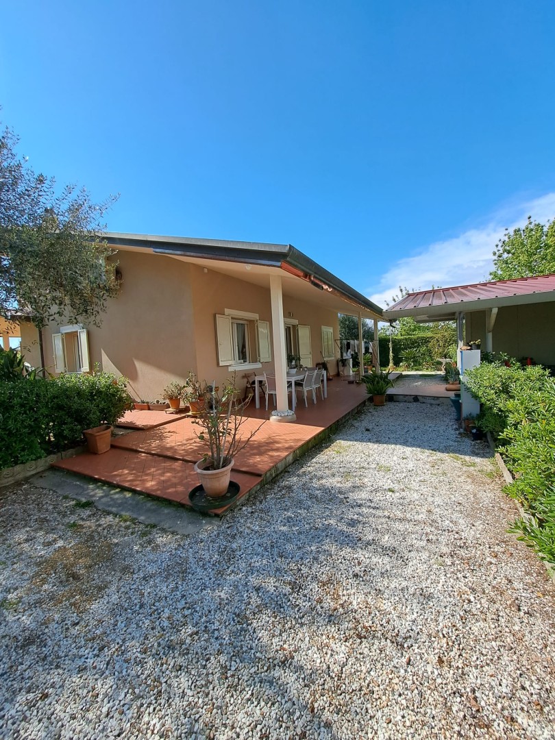 9562-torre-del-lago-mare-viareggio-vendita-villa